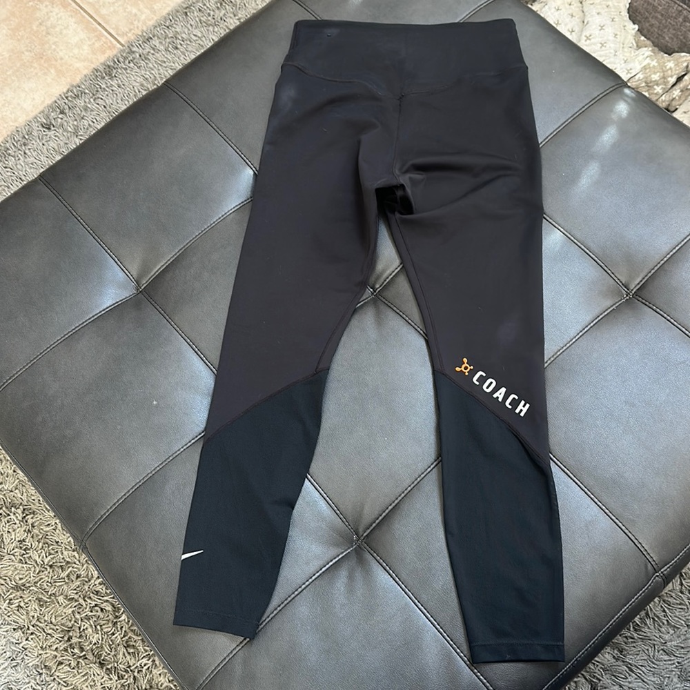Nike One OTF coach tights